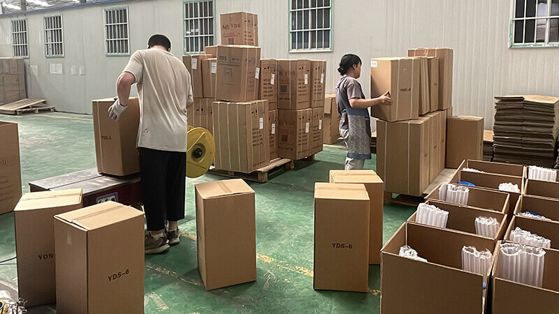 國內(nèi)發(fā)貨液氮罐打包中，即將發(fā)走