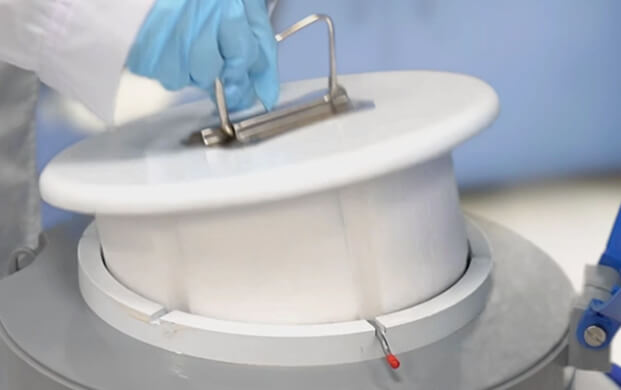 液氮罐里的樣品怎么取?